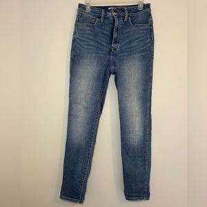 Madewell Curvy High Rise Roadtripper Skinny Jeans in Vinton Wash Size 29